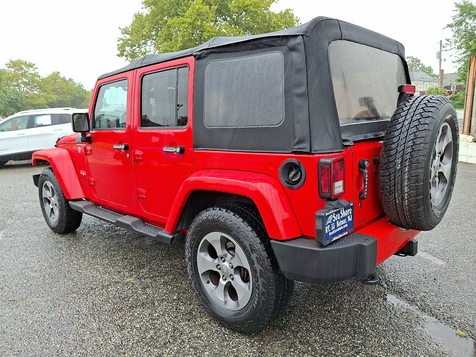2016 Jeep Wrangler Unlimited Sahara