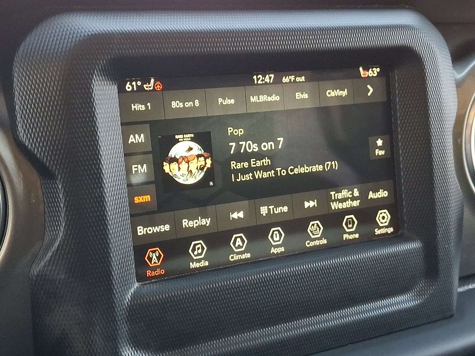 2019 Jeep Wrangler Unlimited Sahara 4x4