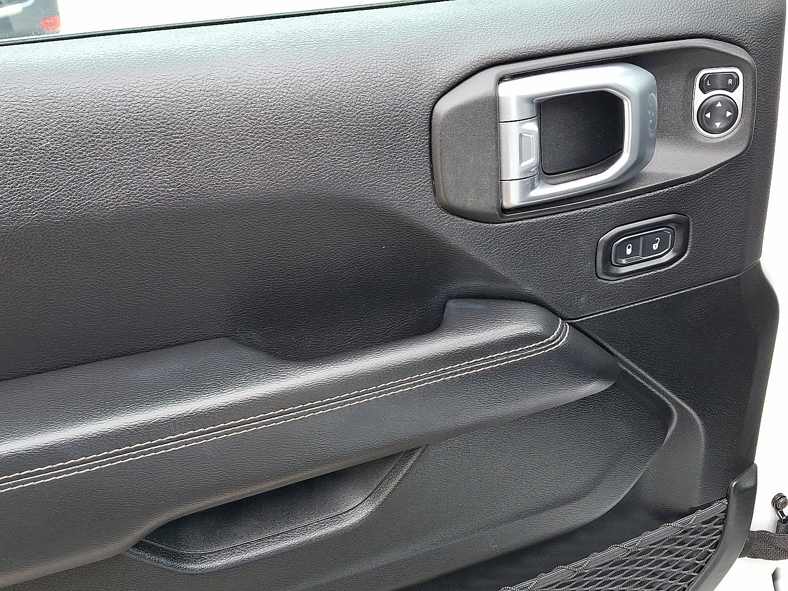 2020 Jeep Wrangler Unlimited Sahara 4x4