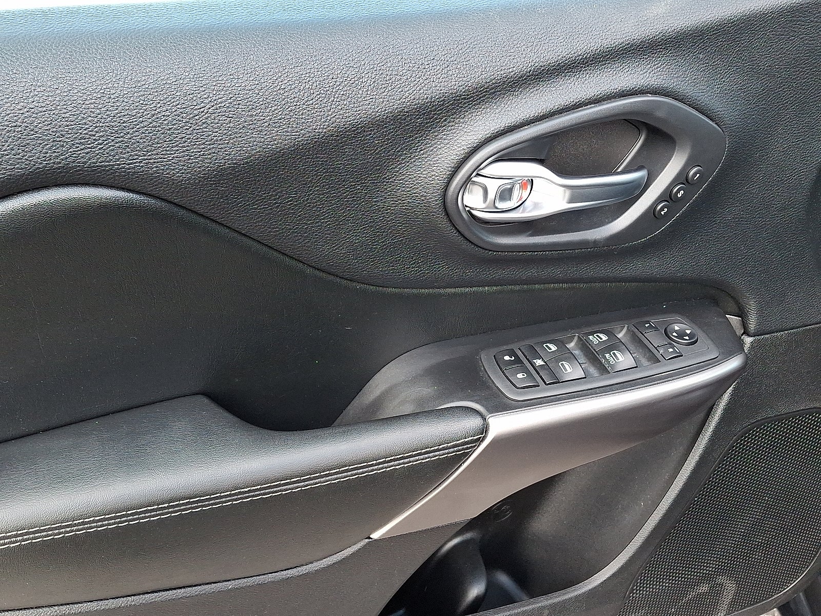 2020 Jeep Cherokee Limited 4X4