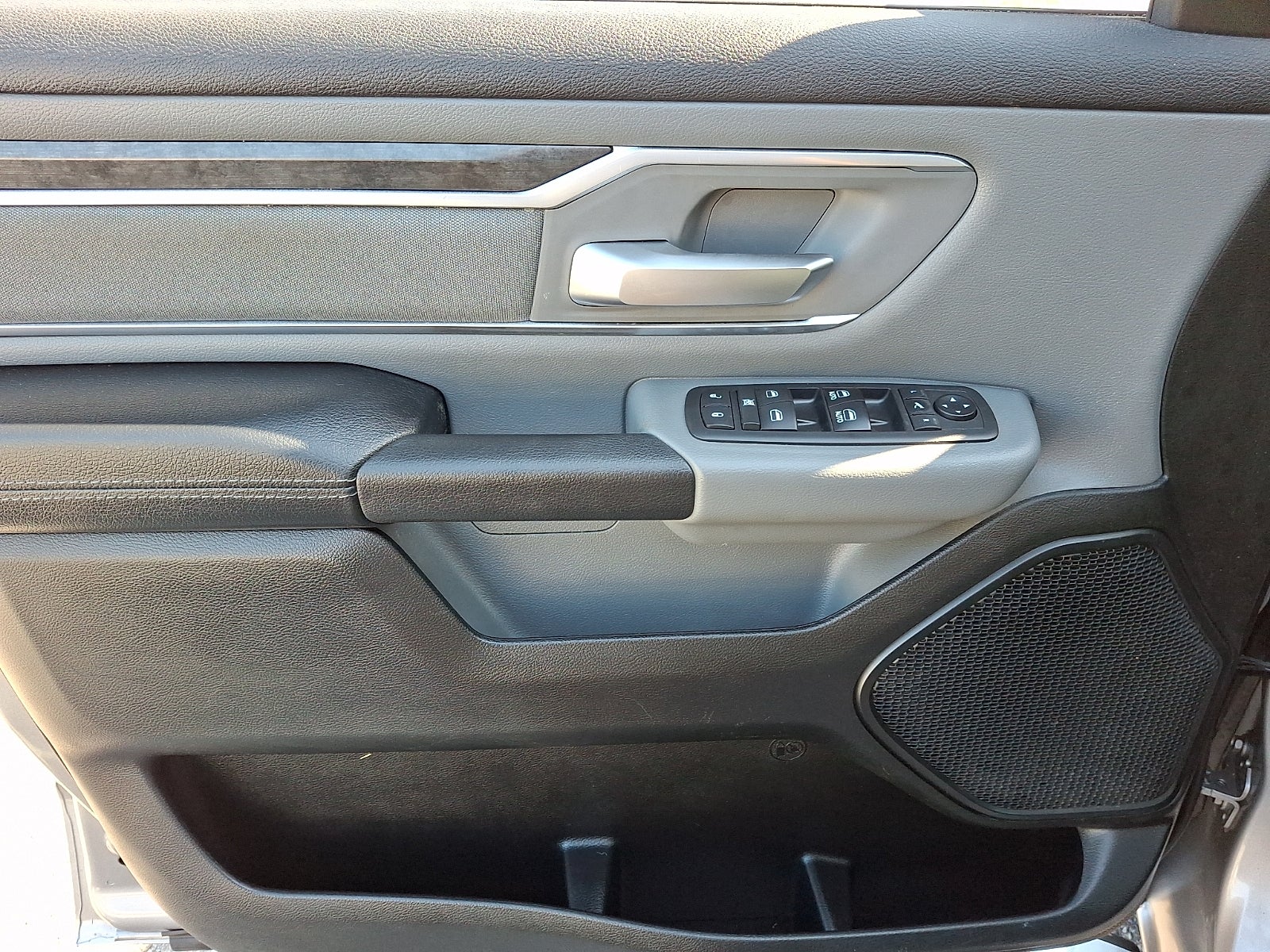 2019 RAM 1500 Big Horn/Lone Star Crew Cab 4x4 5'7" Box