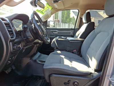 2019 RAM 1500 Big Horn/Lone Star Crew Cab 4x4 5'7" Box