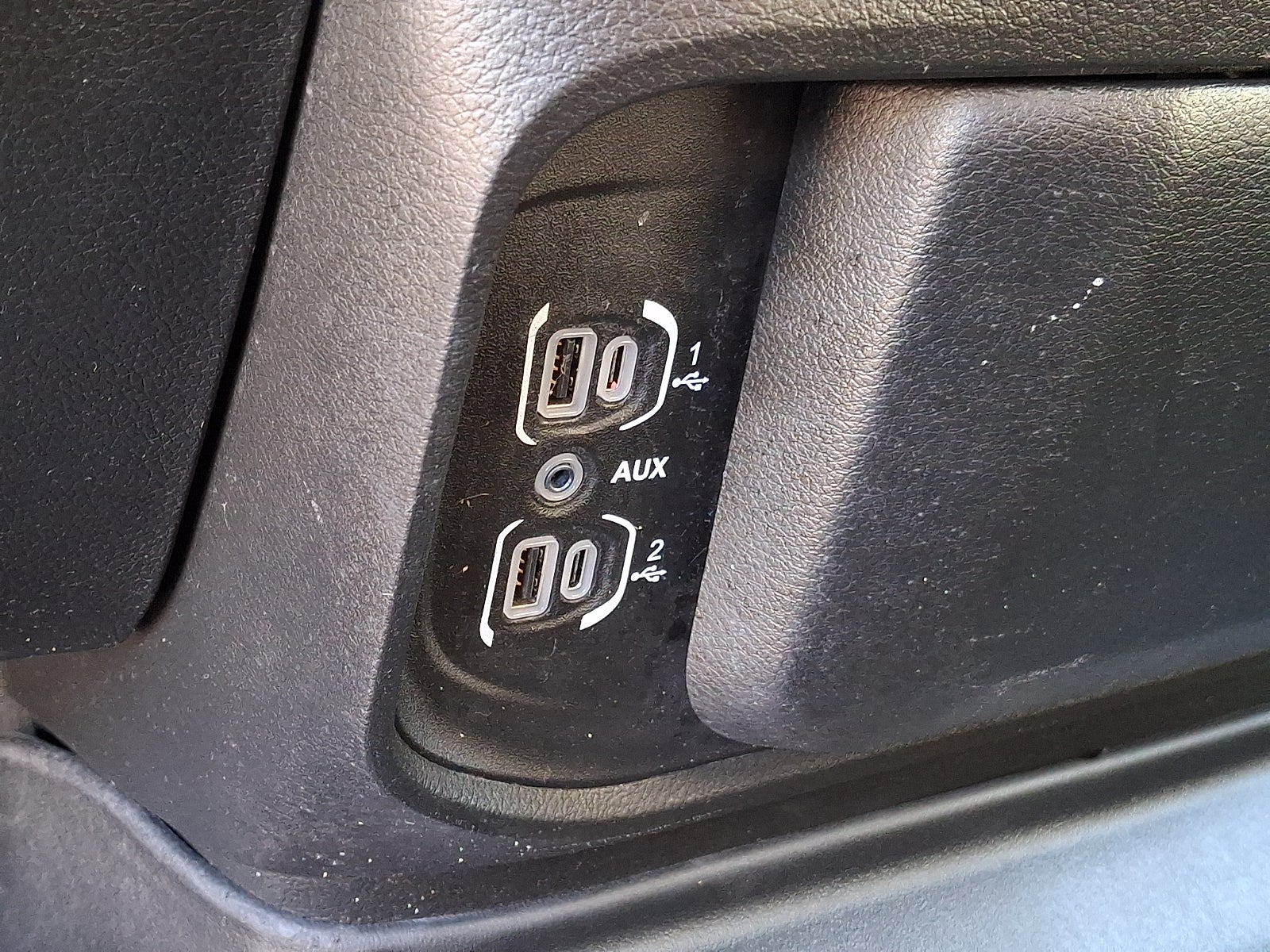 2019 RAM 1500 Big Horn/Lone Star Crew Cab 4x4 5'7" Box