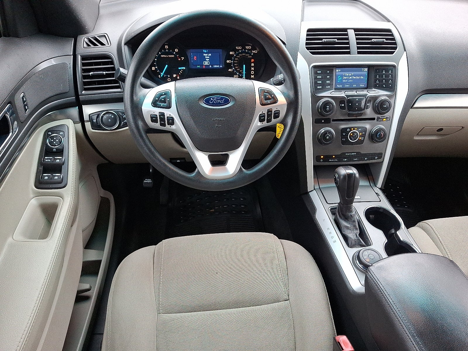 2015 Ford Explorer Base