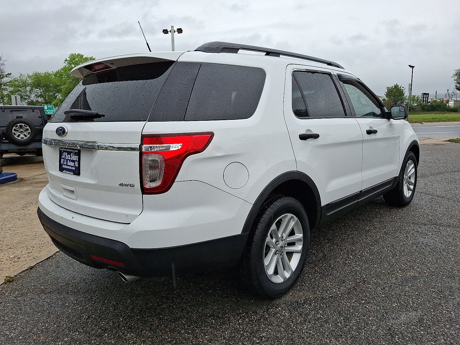 2015 Ford Explorer Base