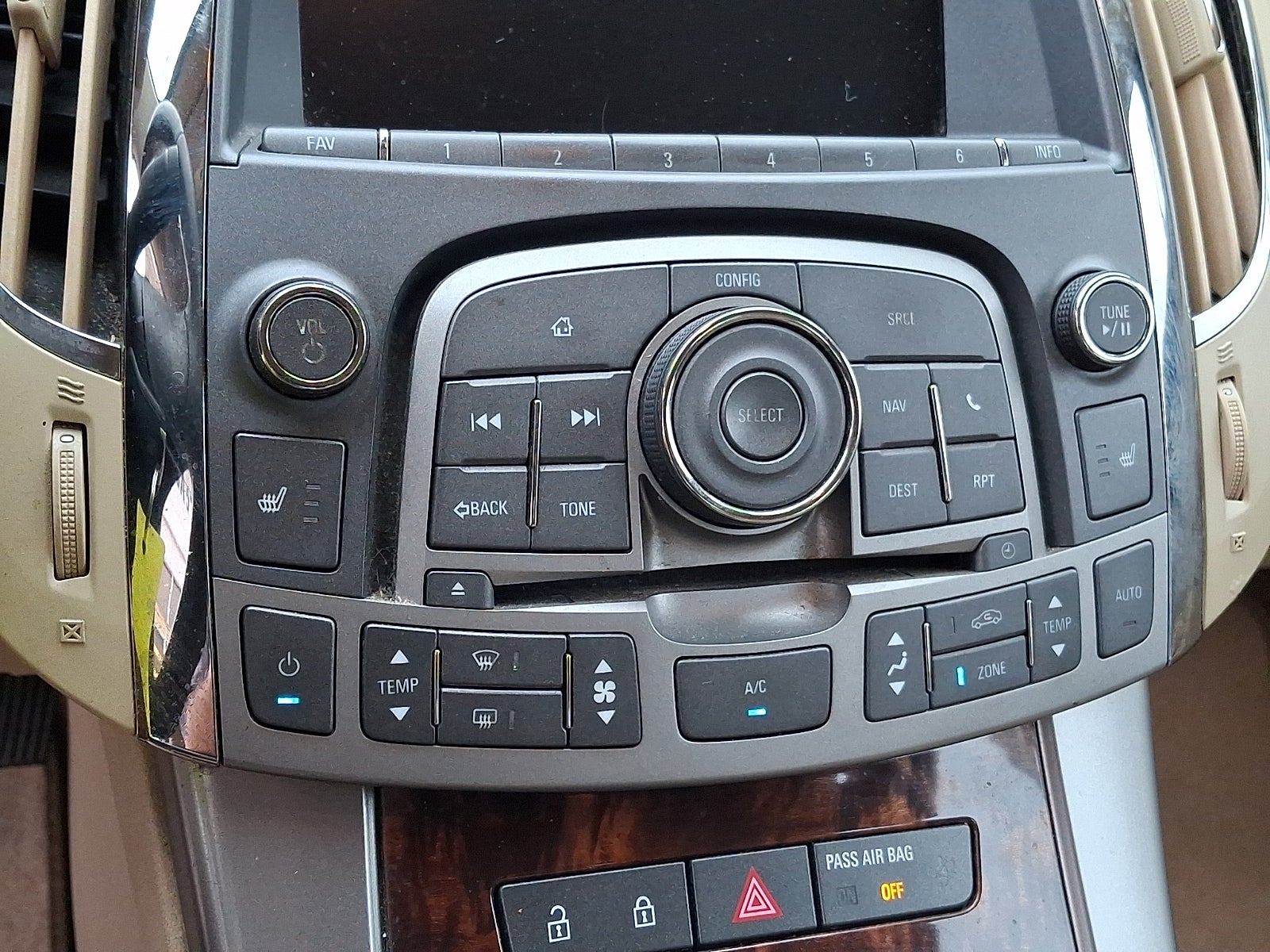 2013 Buick LaCrosse Leather Group