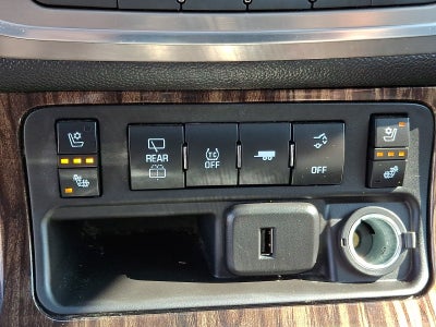 2016 GMC Acadia Denali
