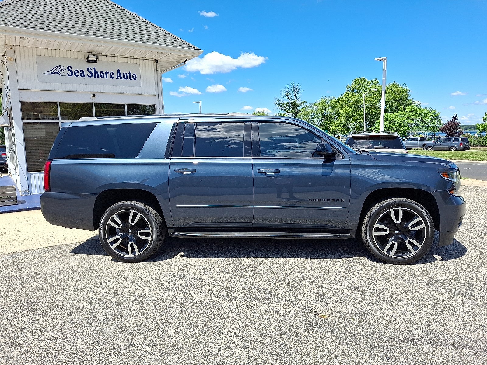 2019 Chevrolet Suburban Premier