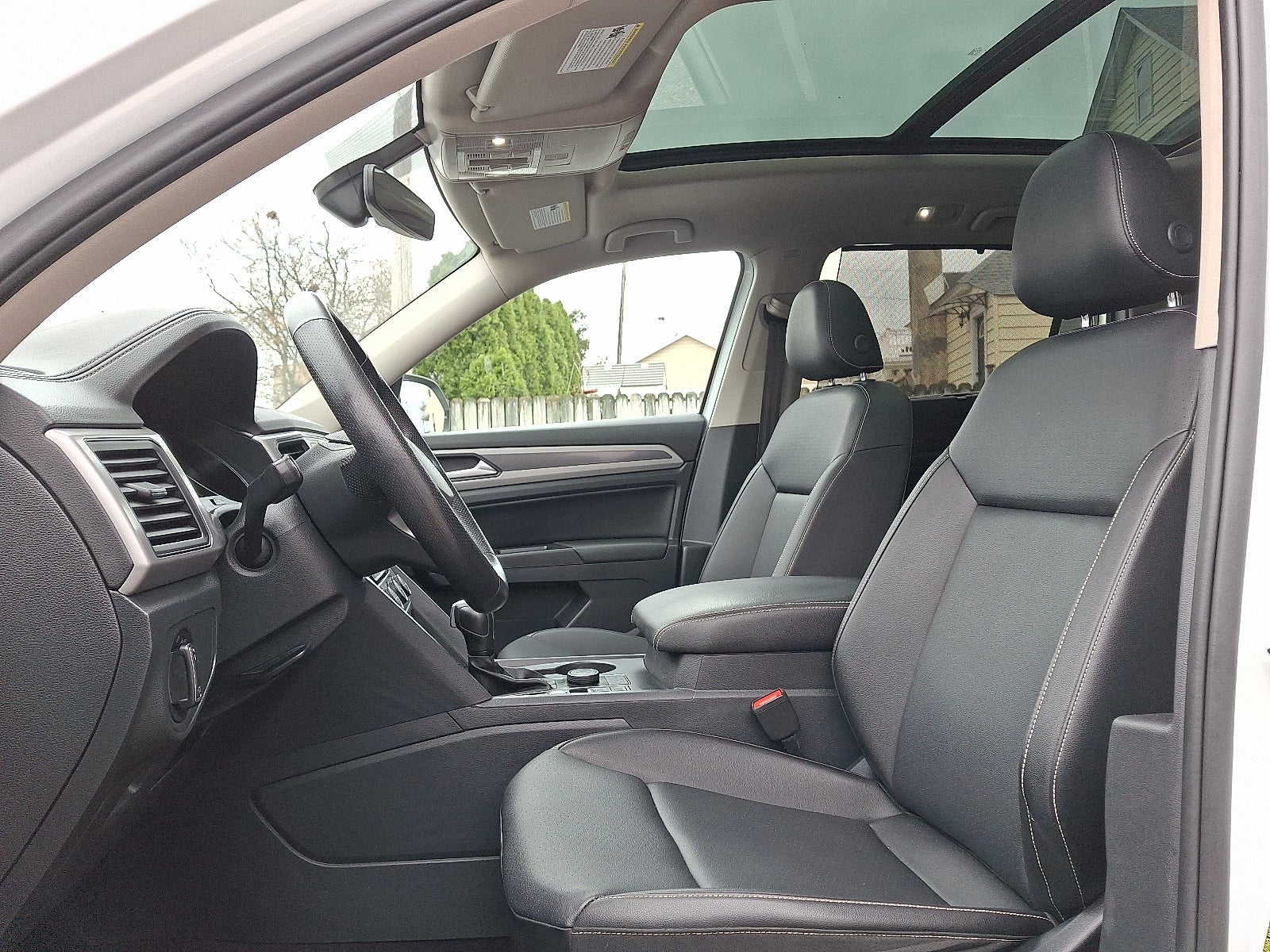 2021 Volkswagen Atlas 3.6L V6 SE w/Technology R-Line