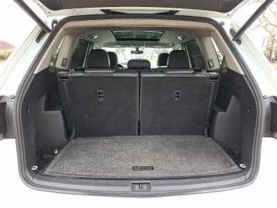 2021 Volkswagen Atlas 3.6L V6 SE w/Technology R-Line