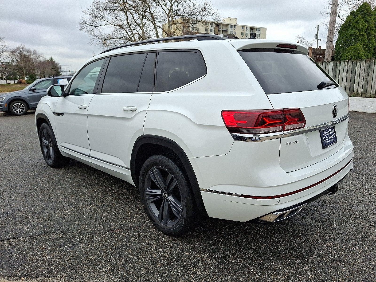 2021 Volkswagen Atlas 3.6L V6 SE w/Technology R-Line