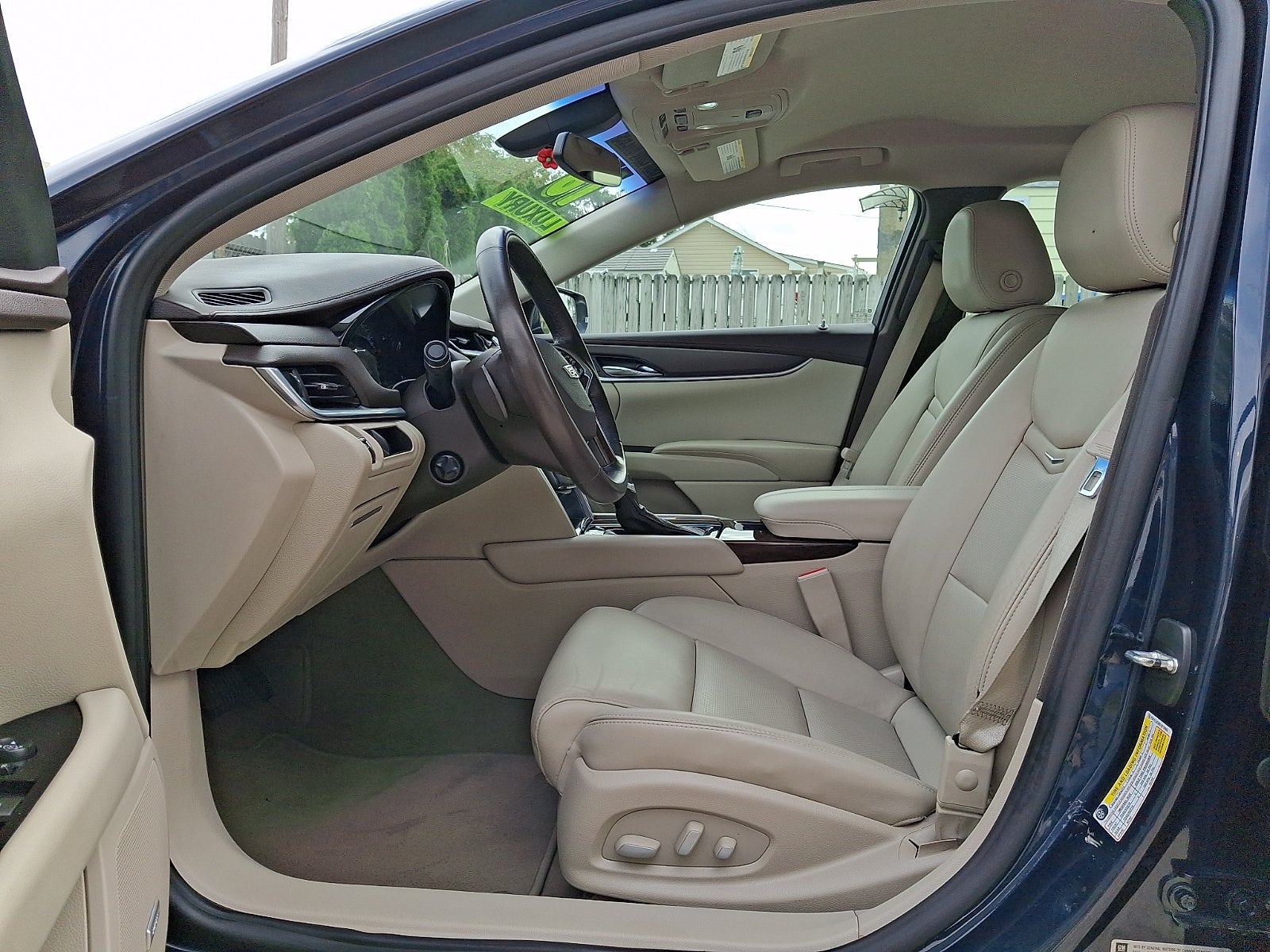 2016 Cadillac XTS Standard