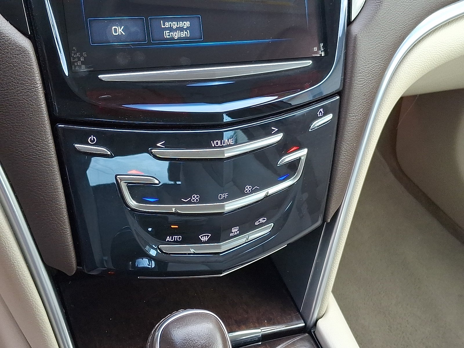 2016 Cadillac XTS Standard