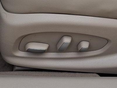 2016 Cadillac XTS Standard