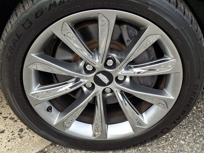 2016 Cadillac XTS Standard