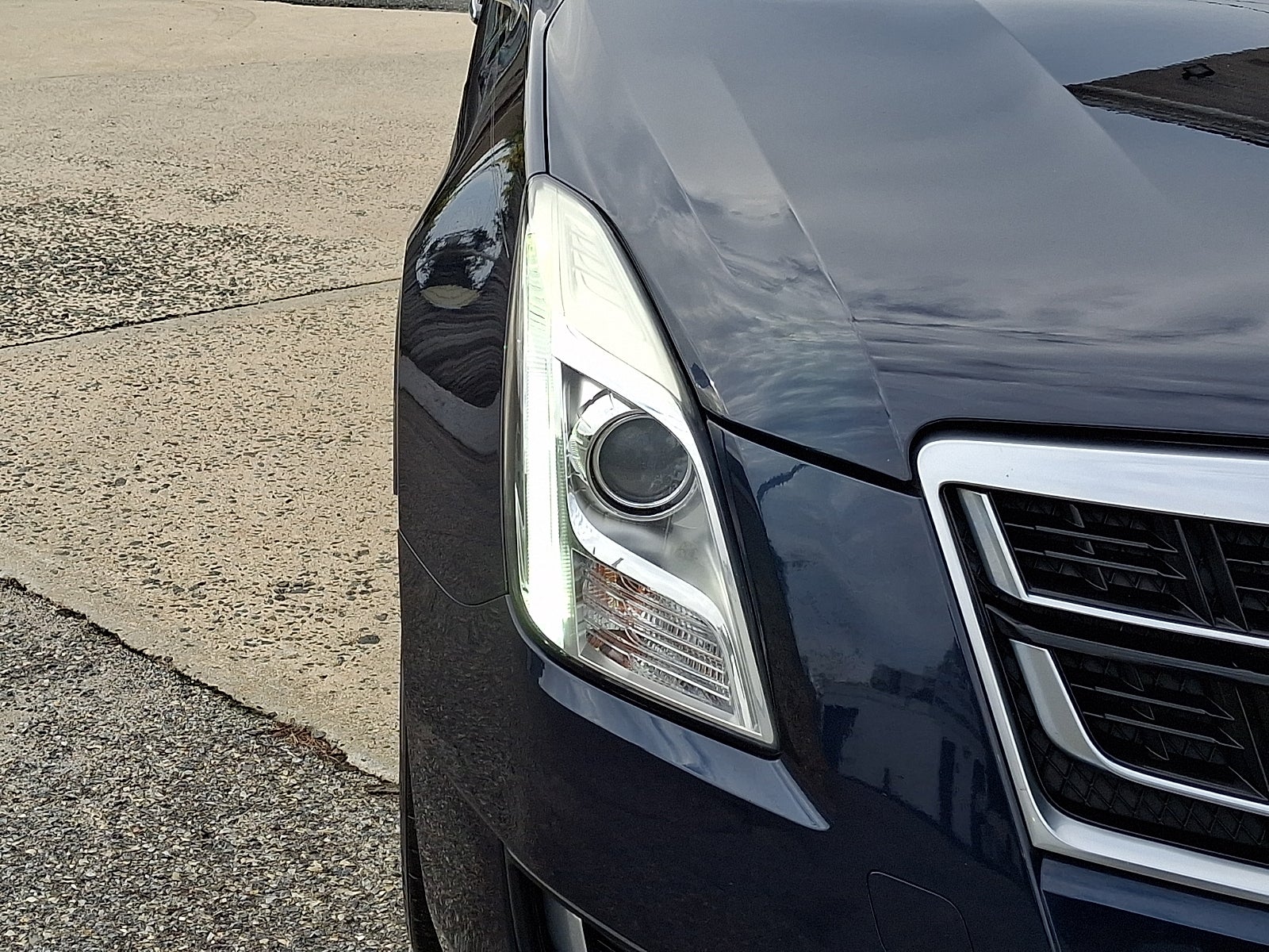 2016 Cadillac XTS Standard