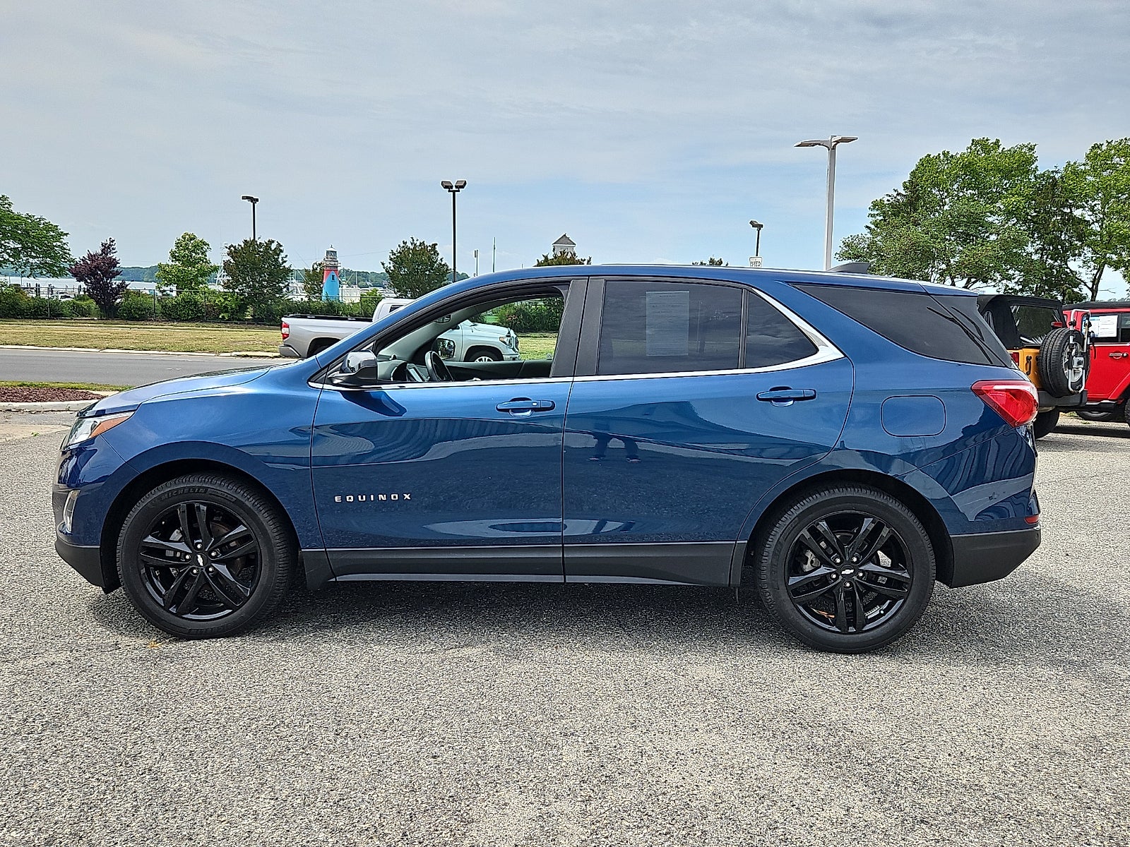 2021 Chevrolet Equinox FWD LT