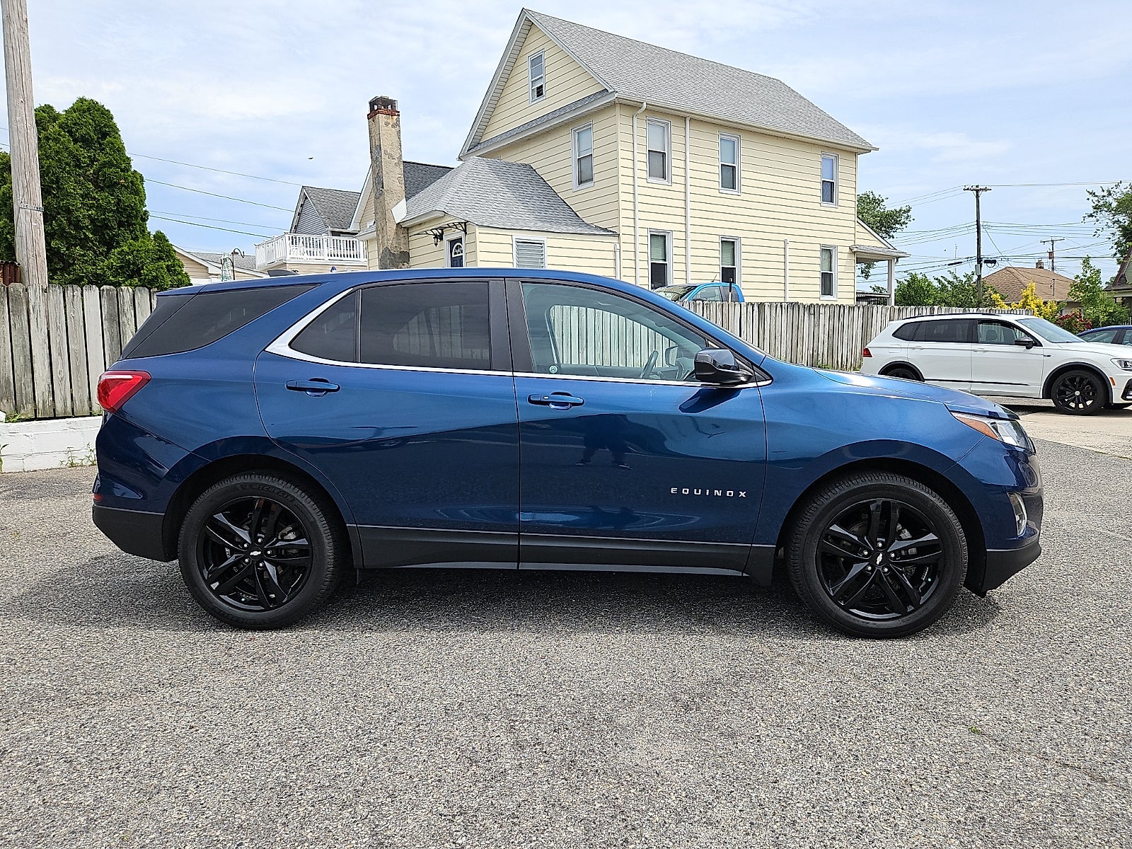2021 Chevrolet Equinox FWD LT