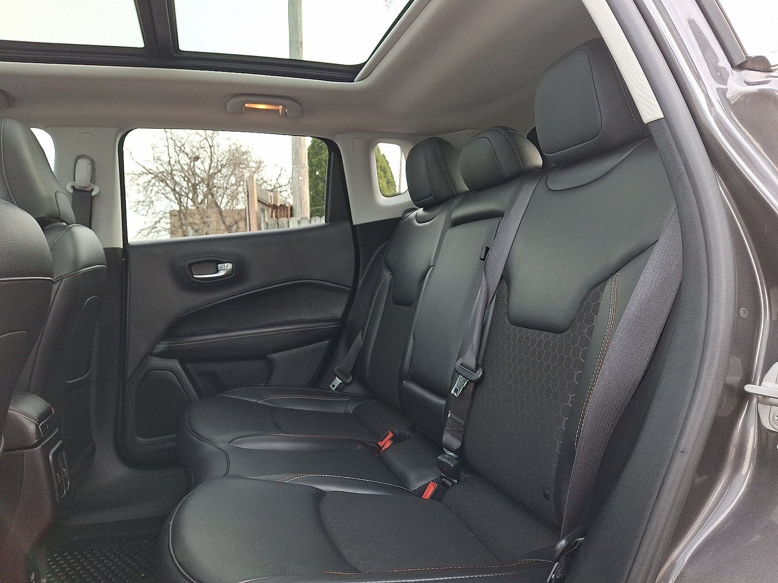 2020 Jeep Compass Sun and Safety 4X4