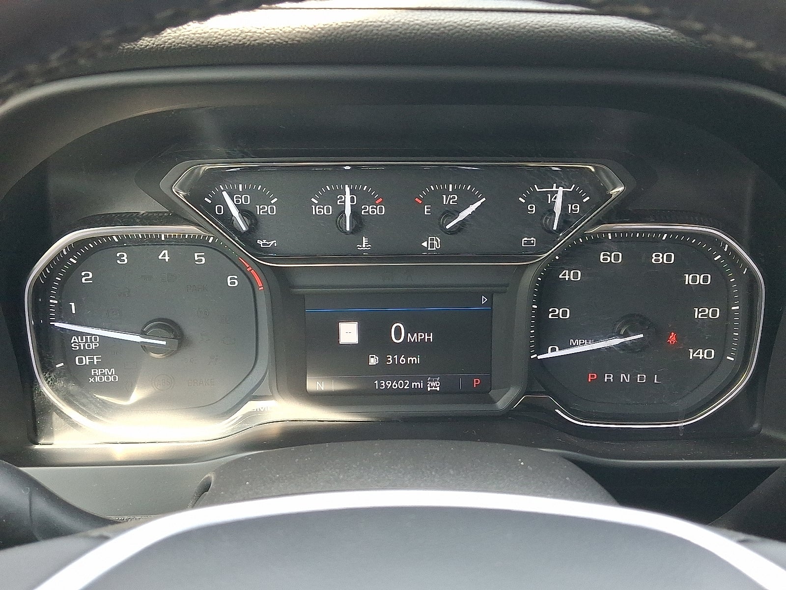 2020 GMC Sierra 1500 4WD Crew Cab Short Box SLT