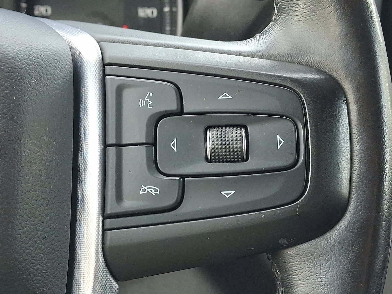 2020 GMC Sierra 1500 4WD Crew Cab Short Box SLT