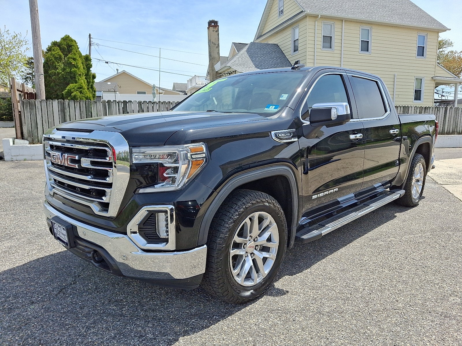2020 GMC Sierra 1500 4WD Crew Cab Short Box SLT