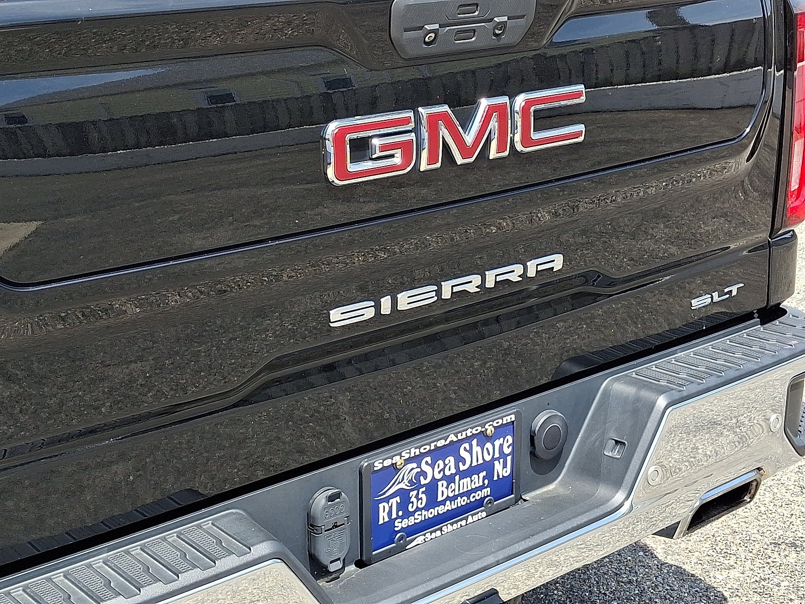 2020 GMC Sierra 1500 4WD Crew Cab Short Box SLT