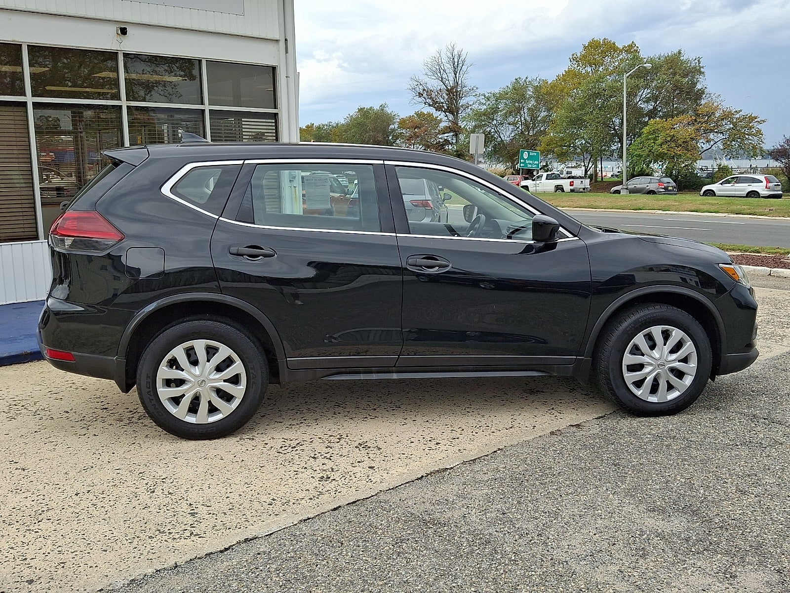 2018 Nissan Rogue S
