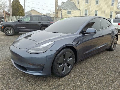 2022 Tesla Model 3 Rear-Wheel Drive
