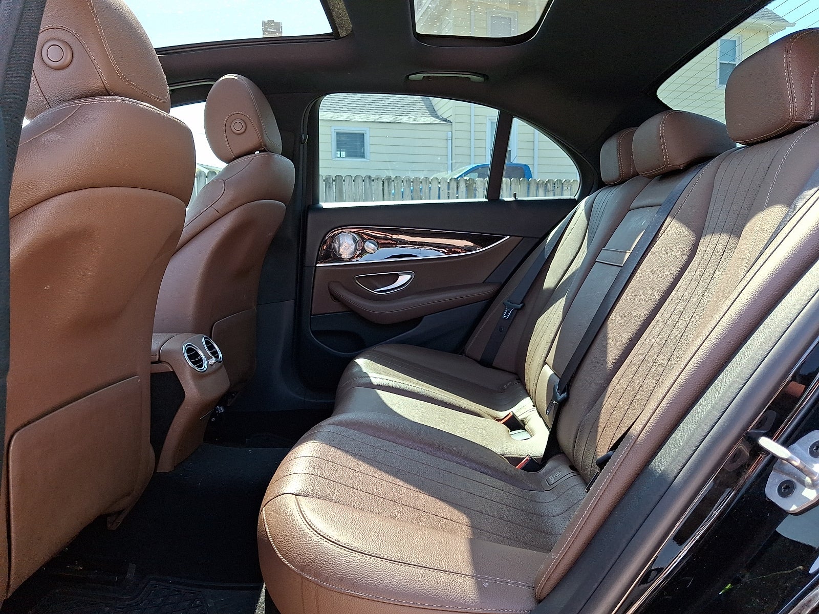 2019 Mercedes-Benz E 300 4MATIC®
