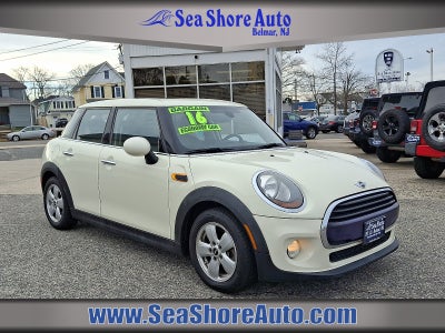 2016 MINI Hardtop 4 Door Cooper
