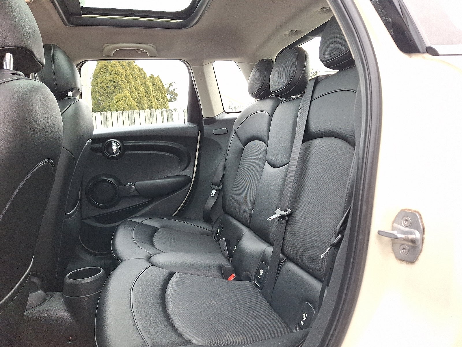 2016 MINI Hardtop 4 Door Cooper