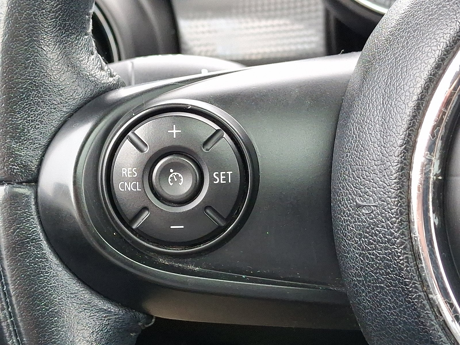 2016 MINI Hardtop 4 Door Cooper