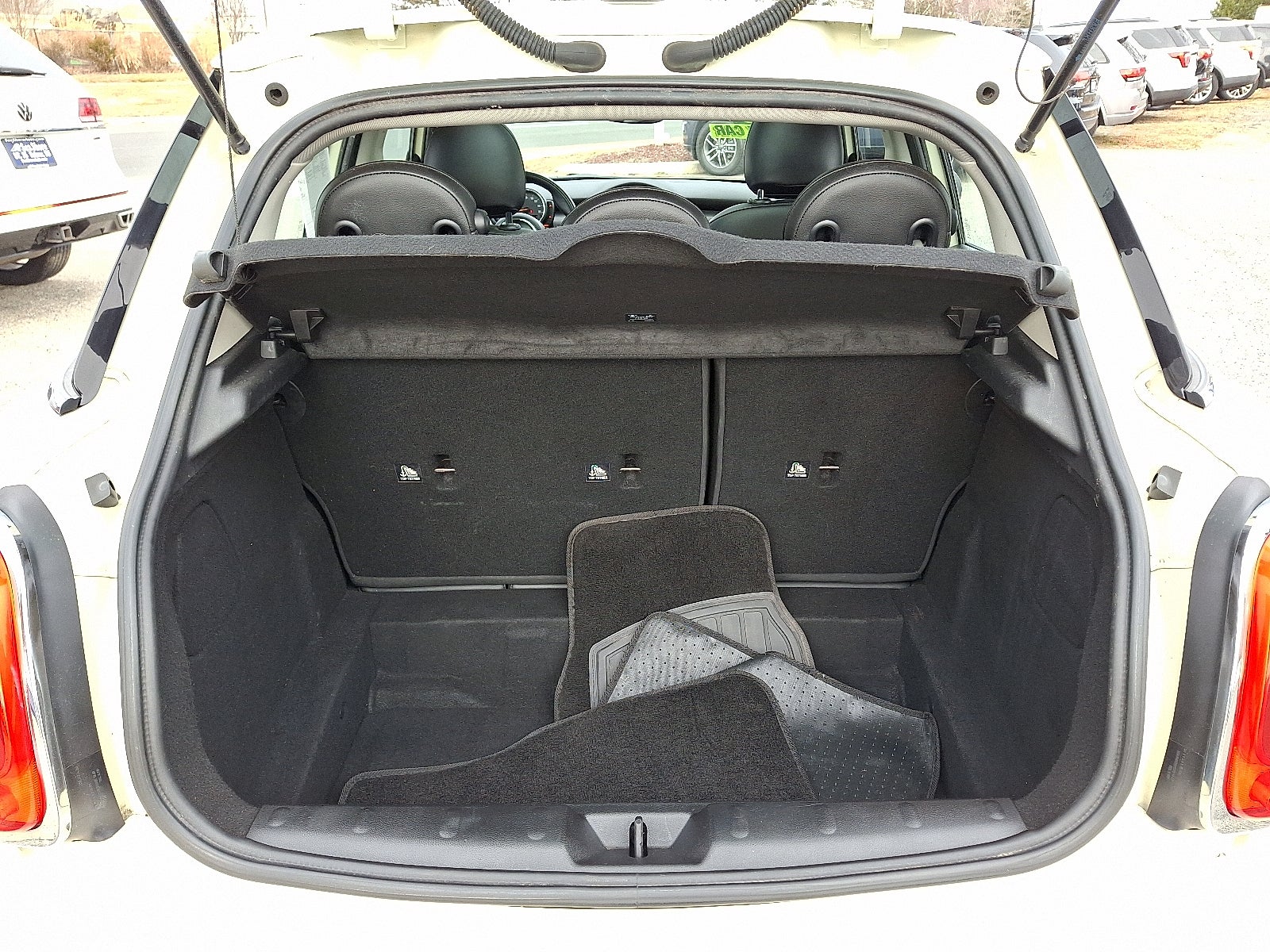 2016 MINI Hardtop 4 Door Cooper