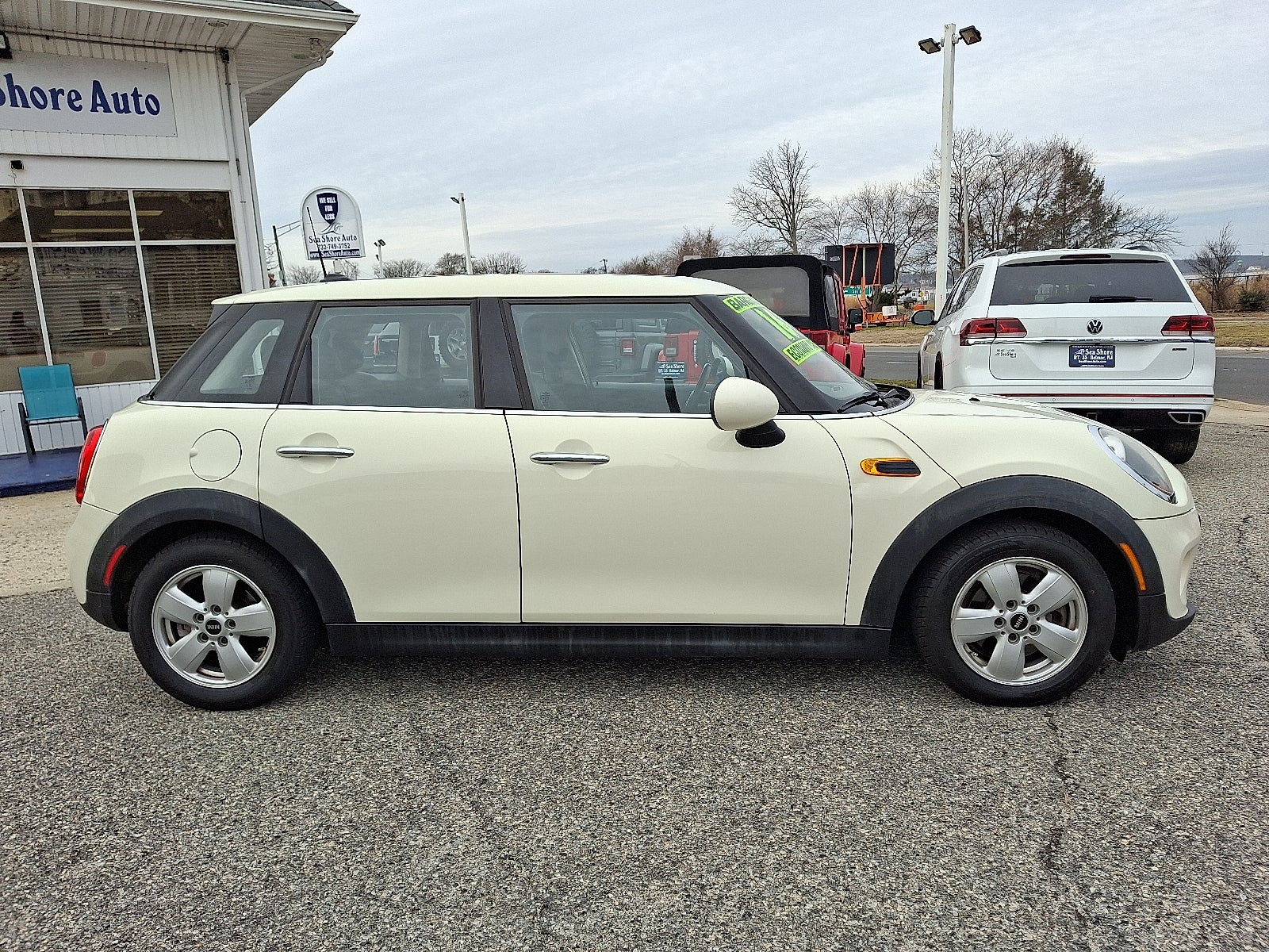 2016 MINI Hardtop 4 Door Cooper