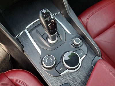 2018 Alfa Romeo Giulia AWD