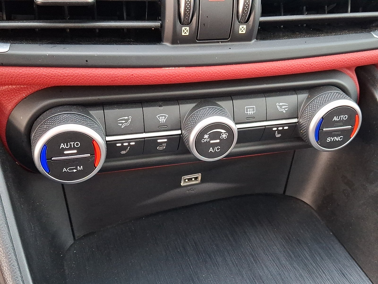 2018 Alfa Romeo Giulia AWD